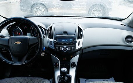 Chevrolet Cruze II, 2013 год, 702 100 рублей, 13 фотография