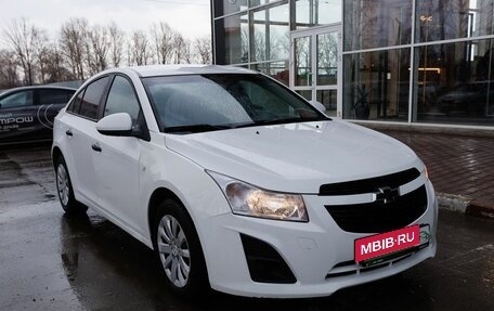 Chevrolet Cruze II, 2013 год, 702 100 рублей, 3 фотография