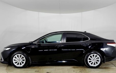 Toyota Camry, 2021 год, 3 900 000 рублей, 4 фотография