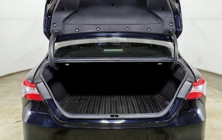 Toyota Camry, 2021 год, 3 900 000 рублей, 8 фотография