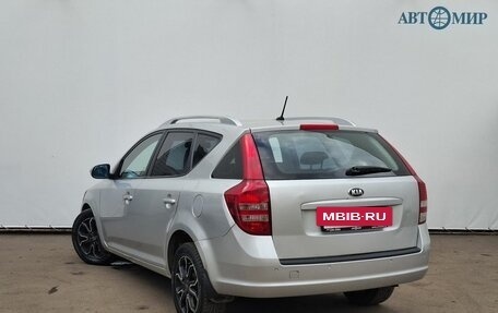 KIA cee'd I рестайлинг, 2010 год, 650 000 рублей, 7 фотография