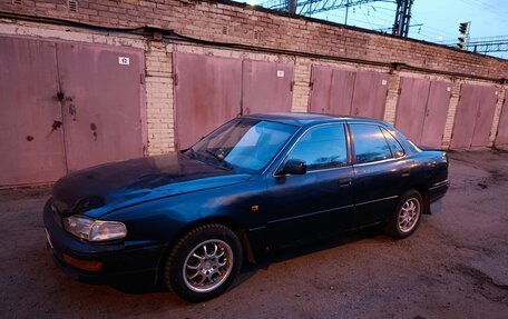 Toyota Camry, 1993 год, 200 000 рублей, 3 фотография