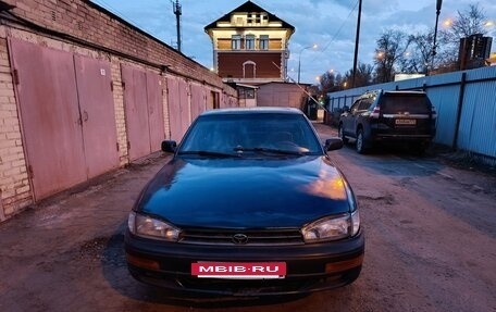 Toyota Camry, 1993 год, 200 000 рублей, 2 фотография