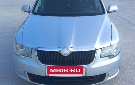 Skoda Superb III рестайлинг, 2012 год, 950 000 рублей, 4 фотография