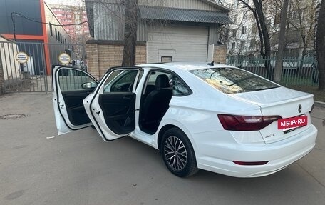 Volkswagen Jetta VII, 2021 год, 1 980 000 рублей, 8 фотография