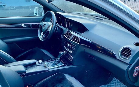 Mercedes-Benz C-Класс, 2013 год, 1 900 000 рублей, 6 фотография