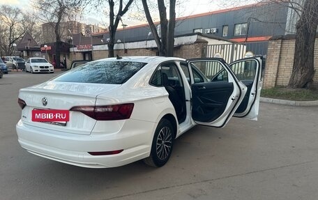 Volkswagen Jetta VII, 2021 год, 1 980 000 рублей, 7 фотография