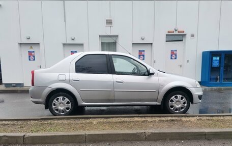 Renault Logan I, 2012 год, 380 000 рублей, 5 фотография