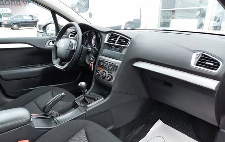 Citroen C4 II рестайлинг, 2018 год, 1 270 000 рублей, 23 фотография