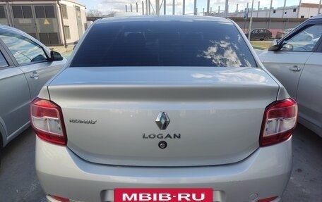 Renault Logan II, 2018 год, 790 000 рублей, 6 фотография