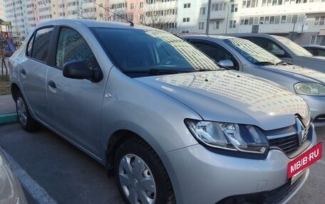 Renault Logan II, 2018 год, 790 000 рублей, 3 фотография