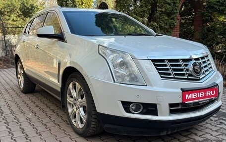 Cadillac SRX II рестайлинг, 2013 год, 1 800 000 рублей, 3 фотография