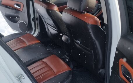 Chevrolet Cruze II, 2012 год, 690 000 рублей, 7 фотография