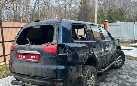 Mitsubishi Pajero Sport II рестайлинг, 2011 год, 700 000 рублей, 5 фотография