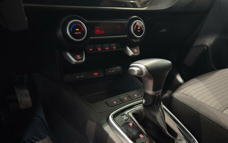 KIA Rio IV, 2021 год, 1 745 000 рублей, 14 фотография