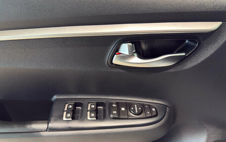 KIA Rio IV, 2021 год, 1 745 000 рублей, 10 фотография