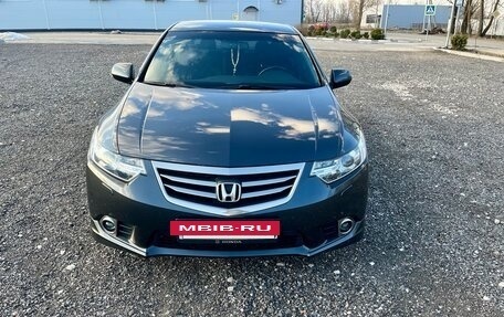 Honda Accord VIII рестайлинг, 2012 год, 2 000 000 рублей, 4 фотография