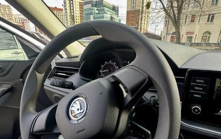 Skoda Rapid II, 2021 год, 1 780 000 рублей, 23 фотография