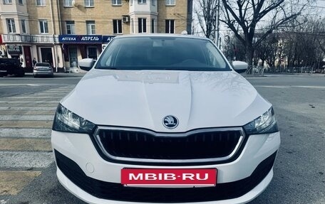 Skoda Rapid II, 2021 год, 1 780 000 рублей, 4 фотография