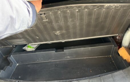 Mitsubishi Outlander III рестайлинг 3, 2017 год, 1 950 000 рублей, 5 фотография