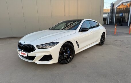 BMW 8 серия, 2021 год, 9 900 000 рублей, 3 фотография