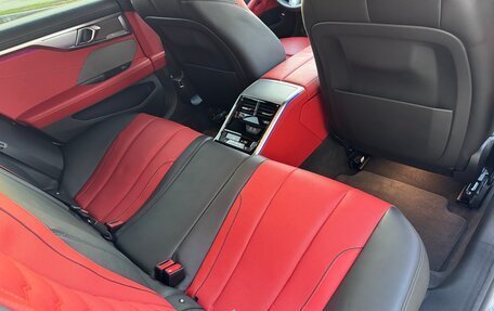 BMW 8 серия, 2021 год, 9 900 000 рублей, 32 фотография