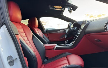 BMW 8 серия, 2021 год, 9 900 000 рублей, 33 фотография