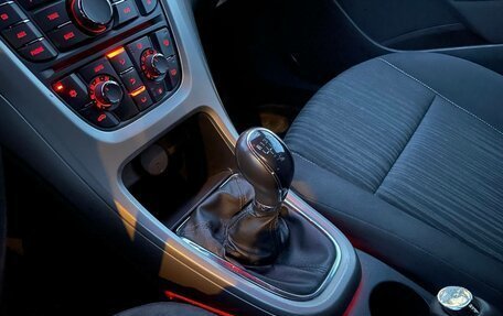 Opel Astra J, 2011 год, 645 000 рублей, 7 фотография