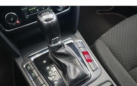 Skoda Superb III рестайлинг, 2014 год, 709 000 рублей, 14 фотография