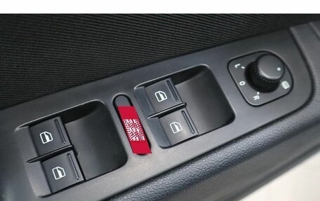 Skoda Superb III рестайлинг, 2014 год, 709 000 рублей, 15 фотография