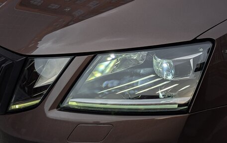 Skoda Octavia, 2018 год, 1 900 000 рублей, 10 фотография