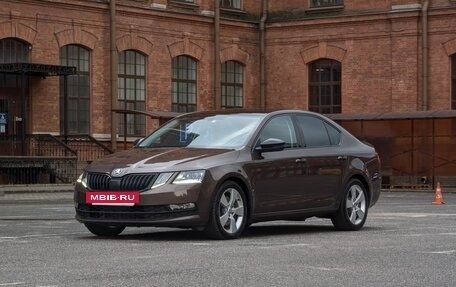 Skoda Octavia, 2018 год, 1 900 000 рублей, 2 фотография