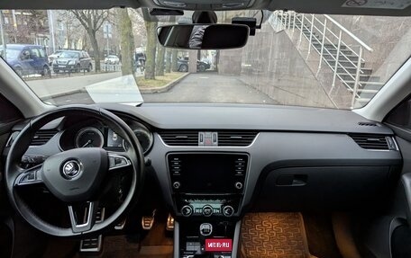 Skoda Octavia, 2018 год, 1 900 000 рублей, 21 фотография