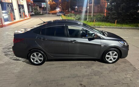 Hyundai Solaris II рестайлинг, 2012 год, 710 000 рублей, 6 фотография