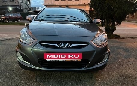 Hyundai Solaris II рестайлинг, 2012 год, 710 000 рублей, 11 фотография