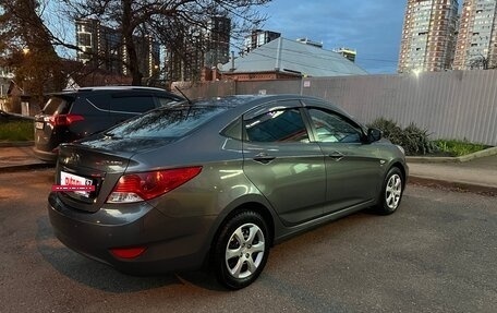 Hyundai Solaris II рестайлинг, 2012 год, 710 000 рублей, 13 фотография