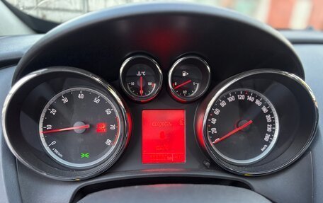 Opel Astra J, 2012 год, 670 000 рублей, 11 фотография