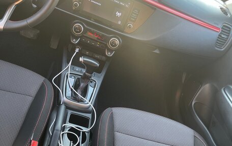 KIA Rio IV, 2021 год, 1 830 000 рублей, 4 фотография