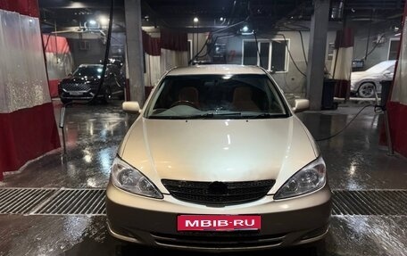Toyota Camry V40, 2003 год, 569 000 рублей, 1 фотография