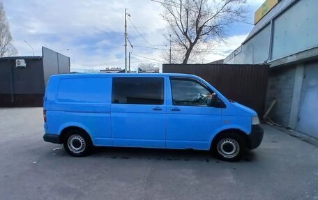 Volkswagen Transporter T5 рестайлинг, 2007 год, 820 000 рублей, 2 фотография