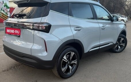 Chery Tiggo 4 I рестайлинг, 2025 год, 1 925 000 рублей, 8 фотография