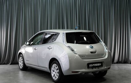 Nissan Leaf I, 2010 год, 569 000 рублей, 2 фотография