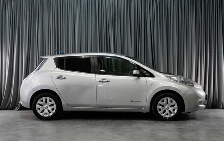 Nissan Leaf I, 2010 год, 569 000 рублей, 5 фотография