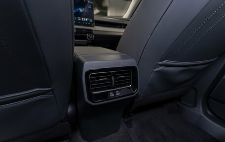 Toyota RAV4, 2026 год, 4 900 000 рублей, 14 фотография