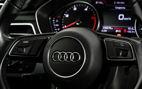 Audi A4, 2019 год, 2 700 000 рублей, 13 фотография