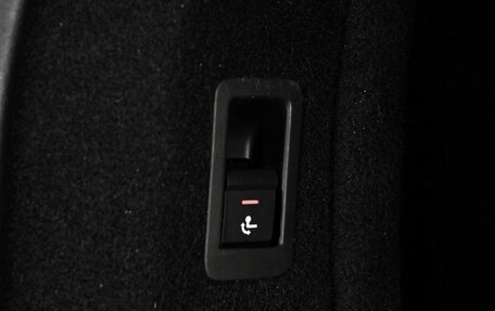 Audi A4, 2019 год, 2 700 000 рублей, 31 фотография