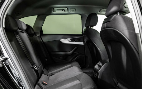 Audi A4, 2019 год, 2 700 000 рублей, 25 фотография