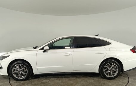 Hyundai Sonata VIII, 2021 год, 2 600 000 рублей, 3 фотография