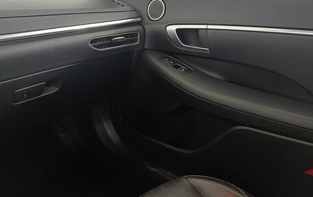 Hyundai Sonata VIII, 2021 год, 2 600 000 рублей, 13 фотография