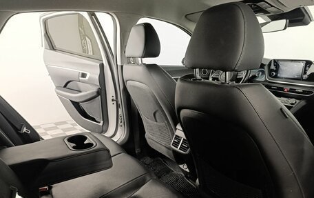 Hyundai Sonata VIII, 2021 год, 2 600 000 рублей, 15 фотография